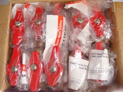 New gas ball valves 1/2