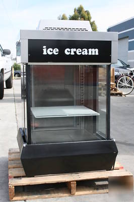 New silver king ice cream freezer display merchandiser