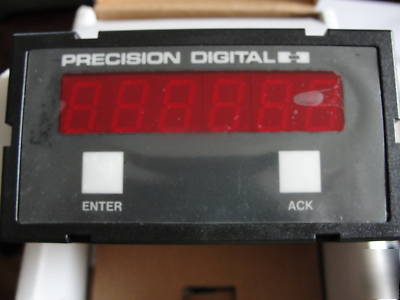 Precision digital universal vdc input meter PD694-3-15