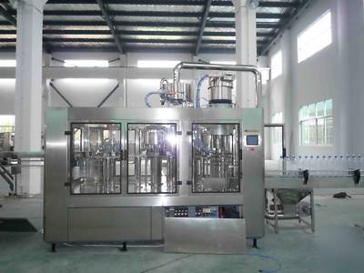 3 in 1 bottling machine