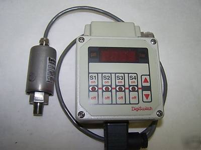Barksdale pressure transducer 425H3-15
