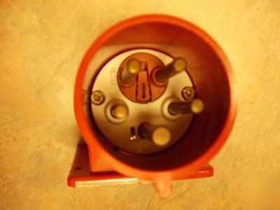 Mennekes 32A plug & receptacle IP44 400V phase inverter