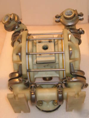 No name double diaphragm pump model #: 02-3150-20