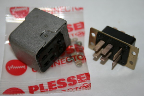 Heavy duty 6 way plug & socket connector FBA15E