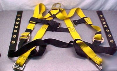 French creek 652 full body harness gromet/tongue buckle