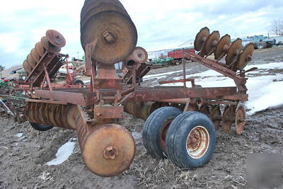 International 480 18' wheel disk disc hyd lift