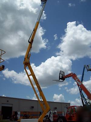 Nifty TM50 towable lift 56' height, 28' outreach, video