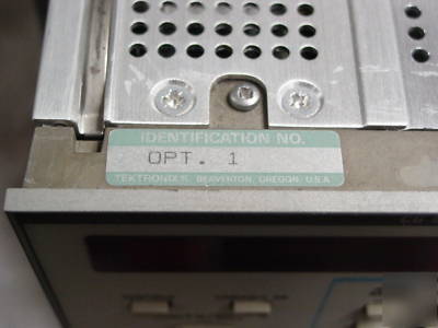 Tektronix CG5011 programmable calibrarion generator