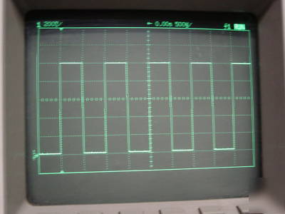 Tektronix CG5011 programmable calibrarion generator