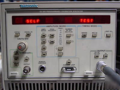 Tektronix CG5011 programmable calibrarion generator