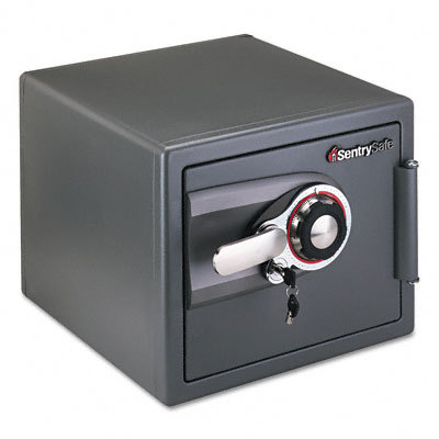 Combination fire safe 89LBS .8 cu. ft. gunmetal gray