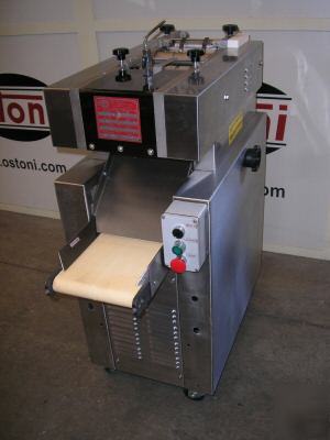 Garganelli pasta machine dominioni puntoepasta mod. GA4