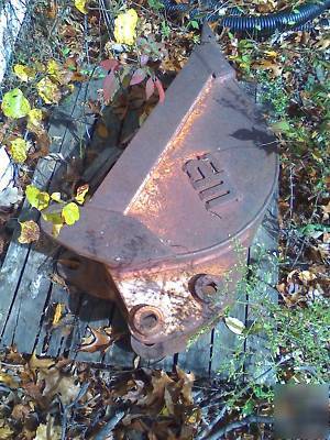 12 inch case wb backhoe bucket 3 tooth low use