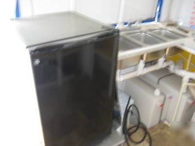 9 x 8 food concession vending trailer