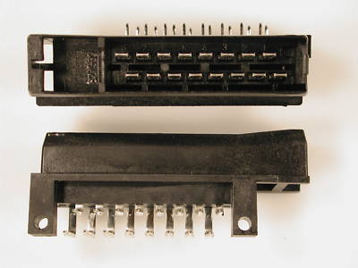 Electrical connector amp 16 pin male 827539-1