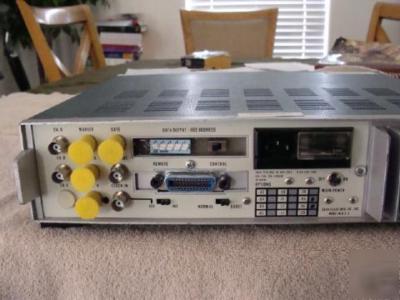 Fluke 1953A 125 mhz counter/timer w/options 15 & 16 