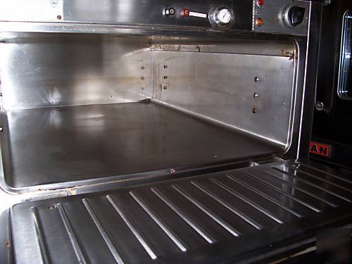 Franklin heated holding cabinet/ electric 208V / nice