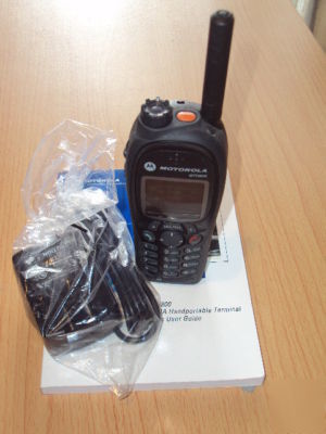  motorola mth 800 gps tetra radio