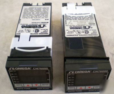 2 pcs omega CN76000 series controllers CN76120 CN76020