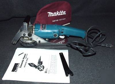 Makita concrete planer, PC1100, used, good condition