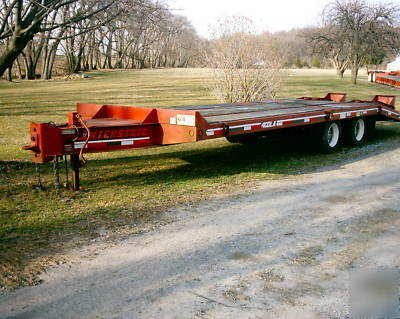 20 ton interstate 40DLA tag along trailer 2004 