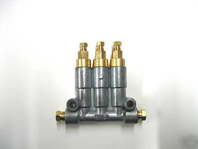3 outlet piston distributor cbb-3