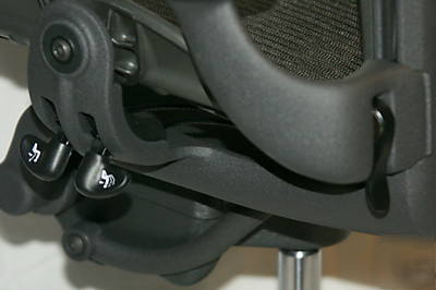 Herman miller aeron fully loaded black posturefit a '09