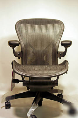 Herman miller aeron fully loaded black posturefit a '09
