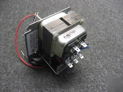 Honeywell R8285A1048 40 va fan center w/ spdt switching