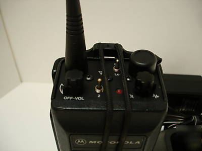 Motorola P100 uhf portable with charger