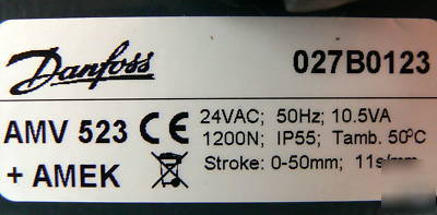 New danfoss amv 523 / 027B0123 actuator w amek module 