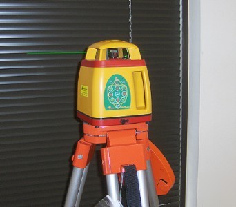Pls 500G green light laser w/detector and remote, plus.