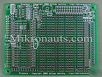 Parallax propeller P8X32 development starter kit