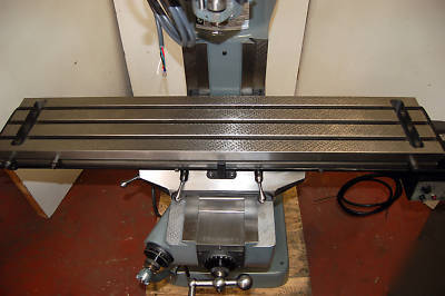 2000 bridgeport milling machine 