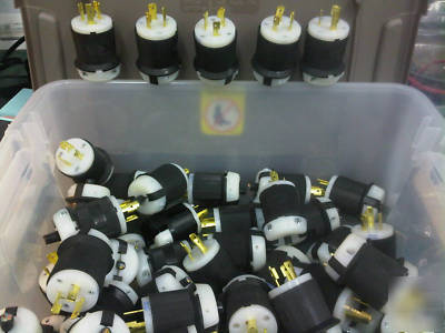 Hubbell twist lock 250V 20A HBL2321 plug never used 