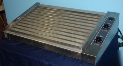 Round up hot dog roller/sausage corral, 32