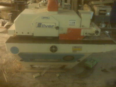 2005 silver smrs-300A gang rip saw