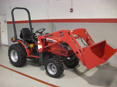 Mahindra 2415 24HP diesel hst 4WD tractor w/48