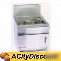 New cecilware counter top 16LB gas fryer