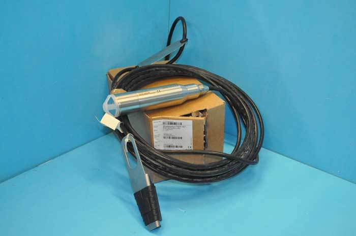 New endress hauser waterpilot FMX167 level sensor probe 