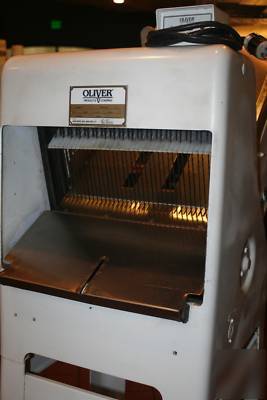 Oliver bread slicer 797 (gravity feed) 