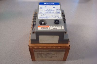 Honeywell S87C1030 6 direct spark ignition module S87C