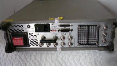 Hp agilent 3325B synthesizer/function generator w/opts