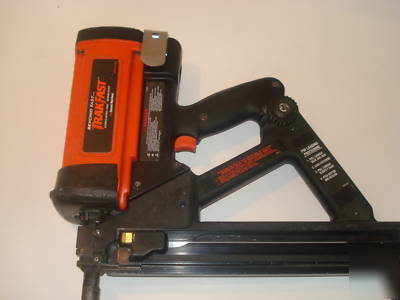 Itw ramset / red head trakfast TF1100 cordless nailer 