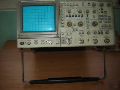 Tektronix 2246A 100 mhz oscilloscope/ probes / extra's