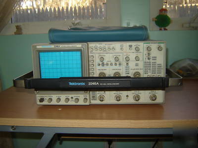 Tektronix 2246A 100 mhz oscilloscope/ probes / extra's