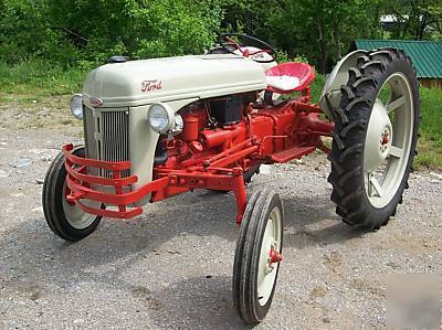 1952 8N ford tractor hi-crop / runs great / restored