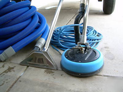 Trockmount carpet & tile extractor