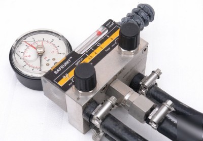 John crane safeunit seal water control monitoring systm