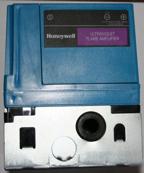 Honeywell burner control uv RM7890-a-1015 R7849-a-1023